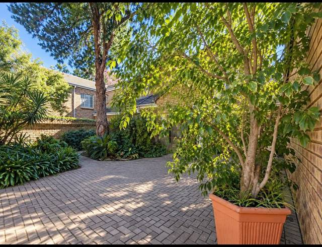 3 BEDROOM PROPERTY TO RENT IN BROOKLYN